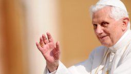 altText(Benedicto XVI: Se agrava su estado de salud)}