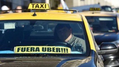 Tarjeta roja para Uber: La multa que deberán pagar los conductores en esta provincia
