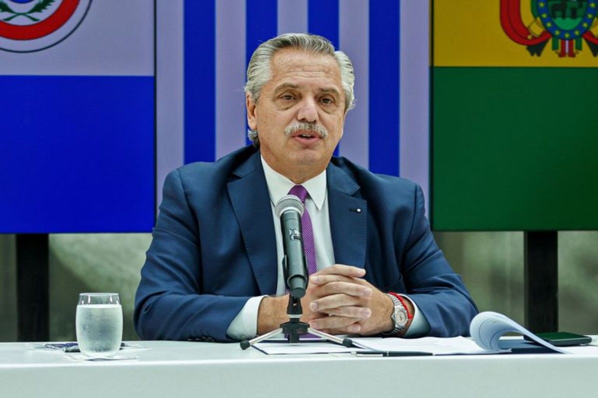 El mandatario del Frente de Todos (FdT) acusó a sus pares uruguayo y brasilero de cortarse solos en algunas propuestas.