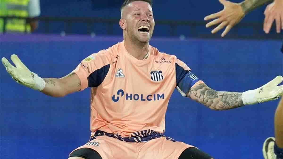 El arqueroGuido Herrera chicaneó a River tras levantar la Supercopa Internacional conTalleres de Córdoba: “Sacarles la gloriano tiene precio”.
