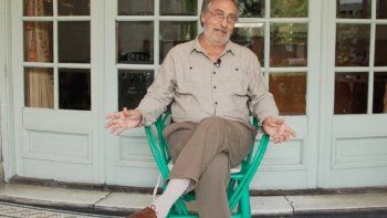 Argentina despide a Luis Brandoni y Milei reafirma fractura en LLA