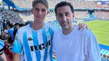 Racingsueña con un nuevo título tras la obtención de la Copa Sudamericana y va por laLiga Profesional mientras crece la bronca contra Diego Milito. Racingsueña con un nuevo título tras la obtención de la Copa Sudamericana y va por laLiga Profesional mientras crece la bronca contra Diego Milito.