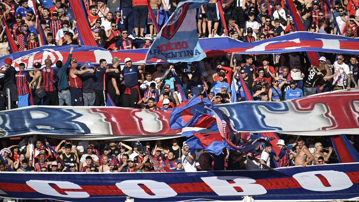 La barra de San Lorenzo visit&oacute; en la ma&ntilde;ana de este mi&eacute;rcoles (16/10) al plantel profesional y habl&oacute; con ellos tras la renuncia de Leandro Romagnoli.