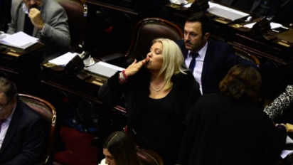 Peor que Los Chalchaleros: Carrió vuelve al escenario mediático para ser candidata en 2021