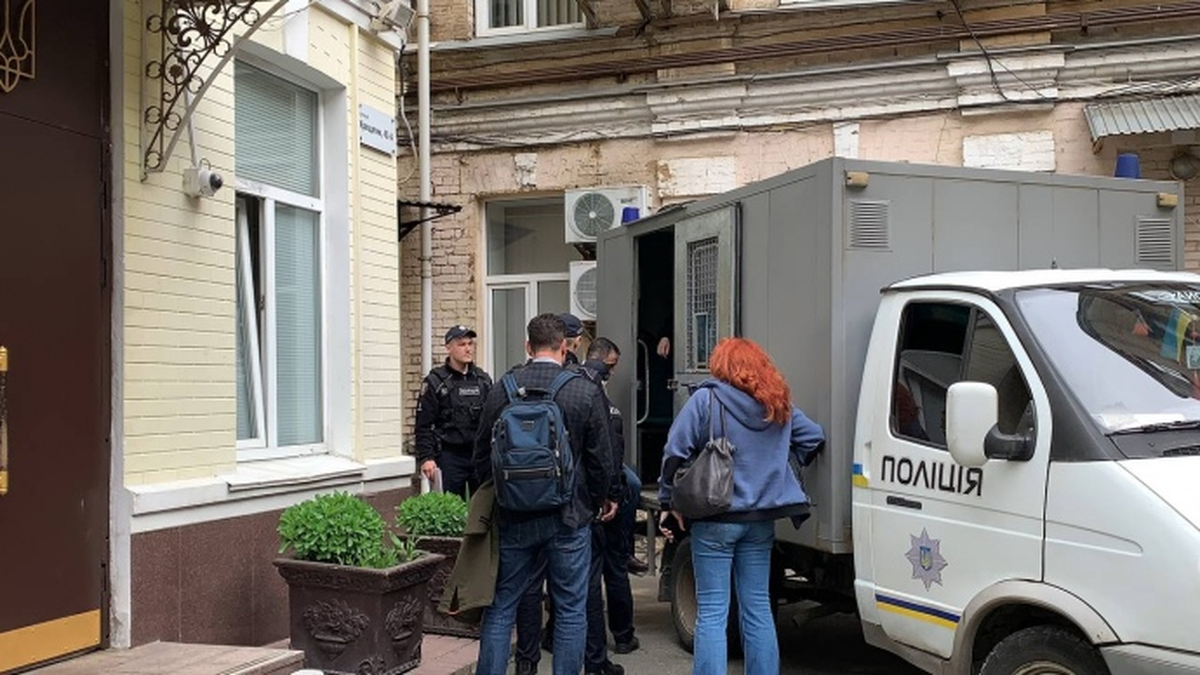 Detienen al ministro de Agricultura de Ucrania, Nikolai Solsky. Detienen al ministro de Agricultura de Ucrania, Nikolai Solsky.