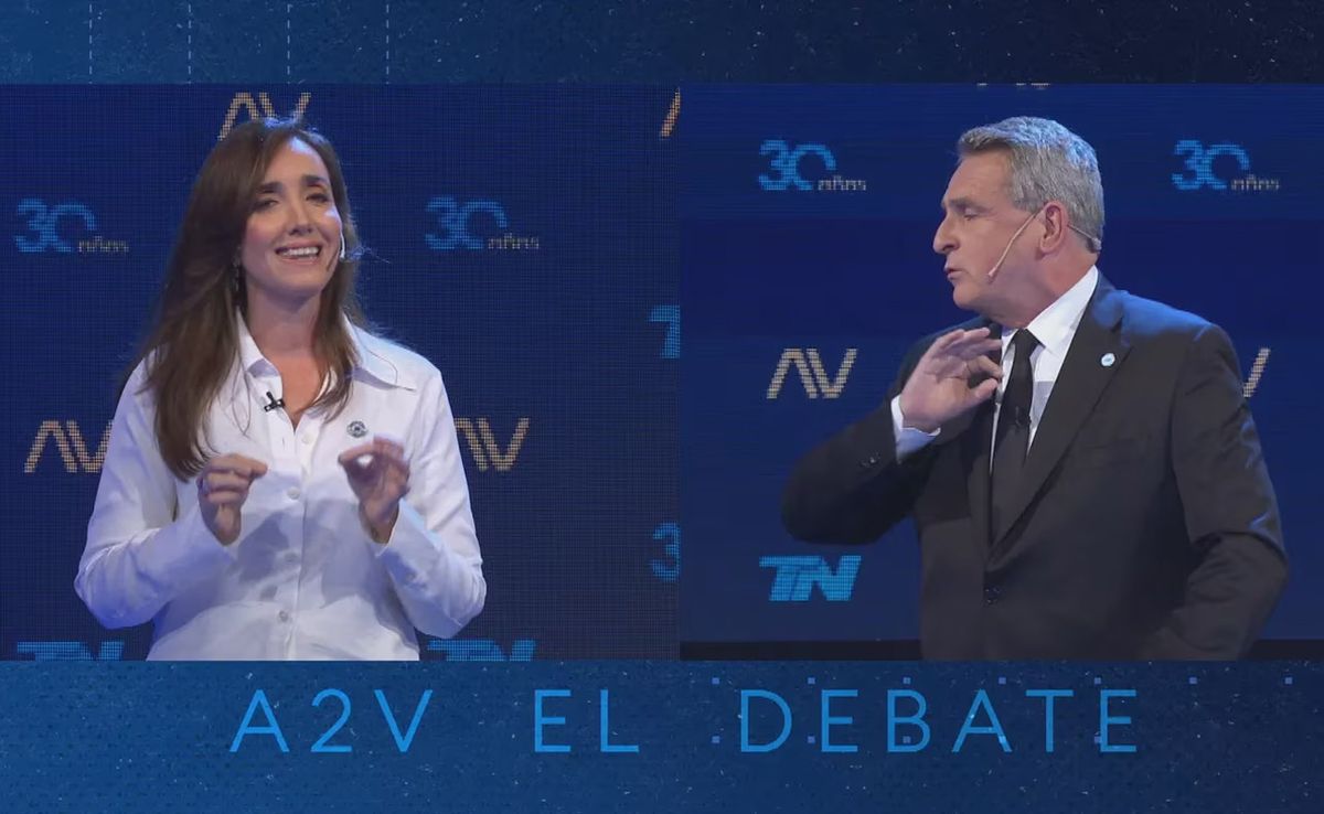 Agustín Rossi y Victoria Villarruel en uno de los cruces durante el debate. Agustín Rossi y Victoria Villarruel en uno de los cruces durante el debate.