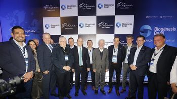 Bagó / Grupo Insud al inaugurar la planta en Campo Largo (Paraná, Brasil). Bagó / Grupo Insud al inaugurar la planta en Campo Largo (Paraná, Brasil).