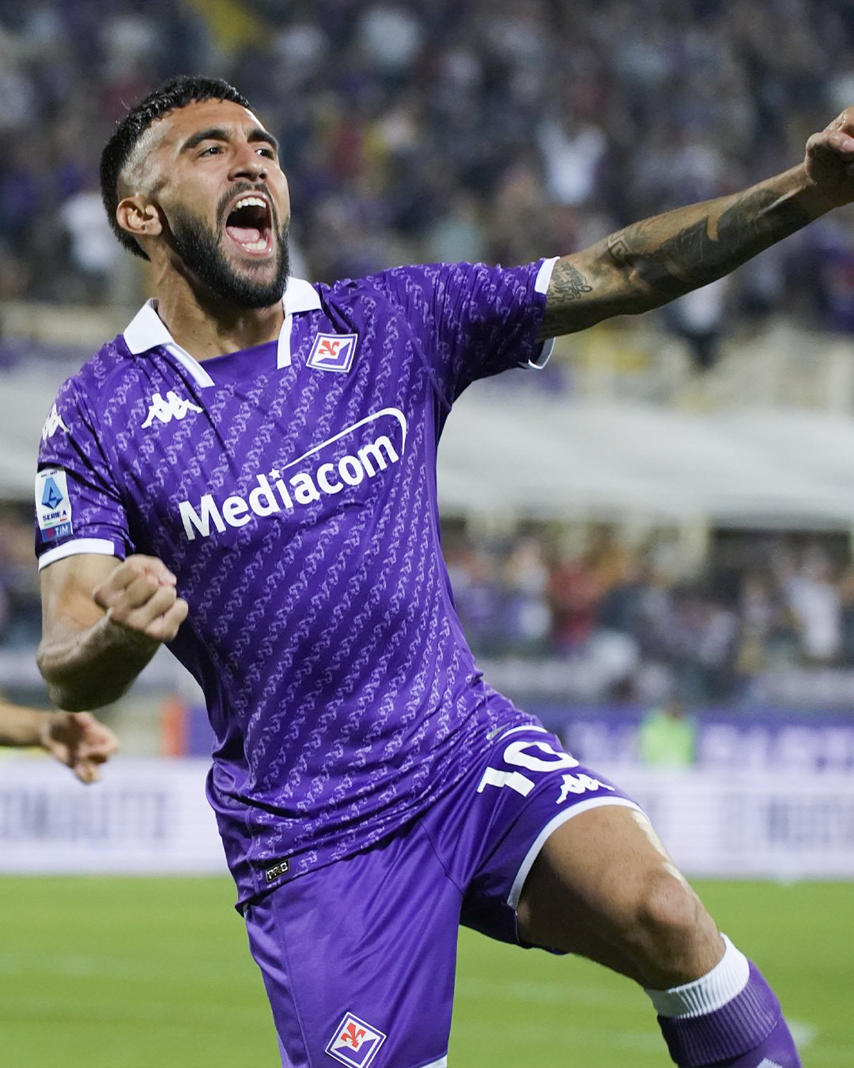 Nicolás González, capitán del conjunto italiano Nicolás González, capitán del conjunto italiano