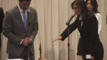 a pesar de la emergencia habitacional, los funcionarios reciben procrear a pesar de la emergencia habitacional, los funcionarios reciben procrear