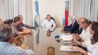 Elgobernador de Entre Ríos, Rogelio Frigerio, mantuvo una reunión con productorescitricultores y avanzan con el desembarco en USA. Elgobernador de Entre Ríos, Rogelio Frigerio, mantuvo una reunión con productorescitricultores y avanzan con el desembarco en USA.