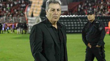 FrankKudelka, técnico de Huracán, pronunció una dura advertencia a la LigaProfesional de cara a las semifinales del Torneo Apertura 2025. (Foto:Gentileza: Diario Uno) FrankKudelka, técnico de Huracán, pronunció una dura advertencia a la LigaProfesional de cara a las semifinales del Torneo Apertura 2025. (Foto:Gentileza: Diario Uno)