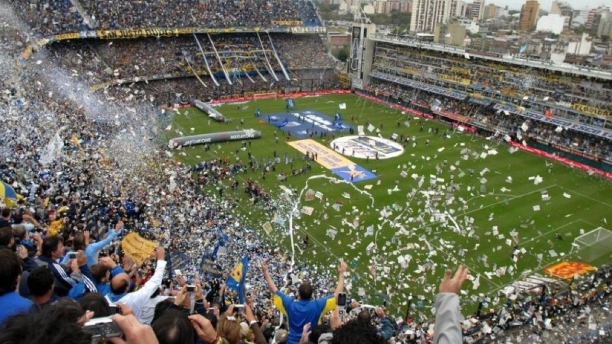 La Legislatura porteña avanza con un proyecto en la Ciudad Autónoma de Buenos Aires (CABA) de prohibir el ingreso a los estadios de deudores alimentarios. La Legislatura porteña avanza con un proyecto en la Ciudad Autónoma de Buenos Aires (CABA) de prohibir el ingreso a los estadios de deudores alimentarios.