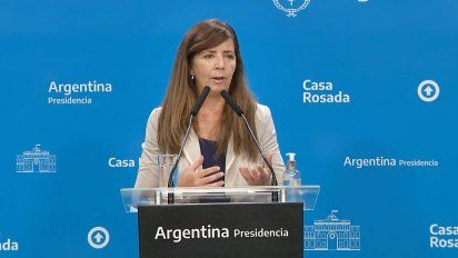 Escándalo entre la TV Pública, Clarín y Cerruti por su libro