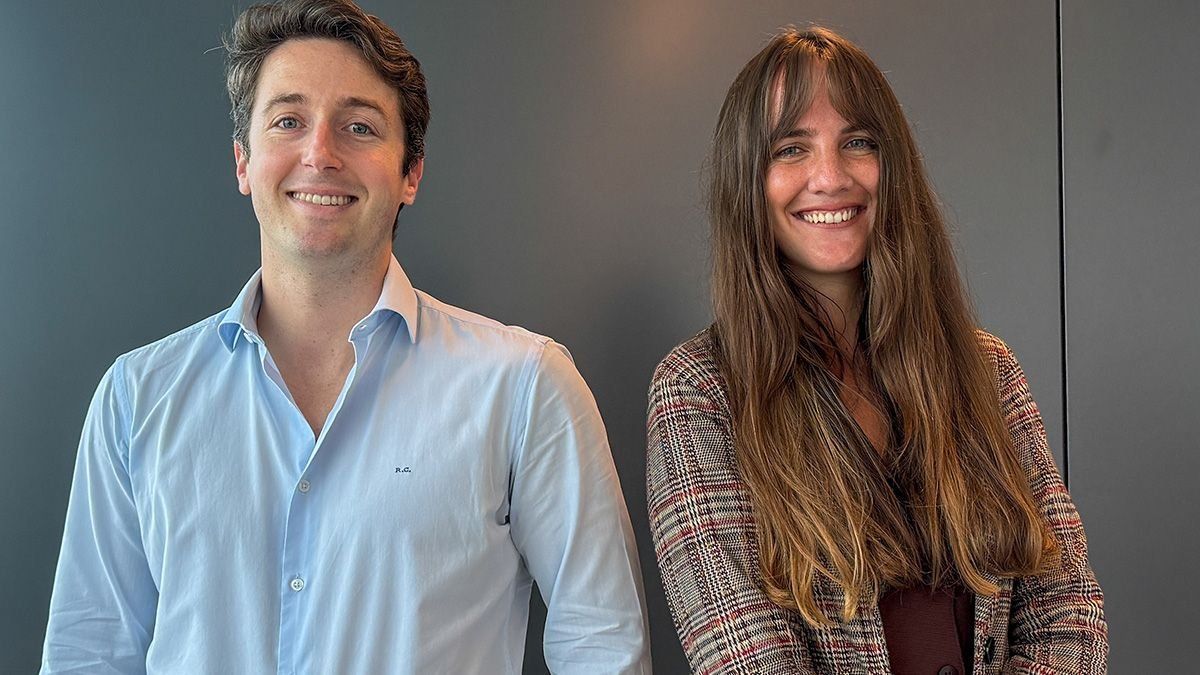 BBVAy Zonaprop celebraron un acuerdo comercial para difundir una propuesta depréstamos hipotecarios. Foto: Ricardo Castro (BBVA) y Milagros Alcorta(Zonaprop).