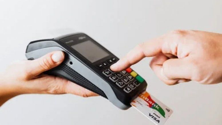 Reintegro en compras con tarjeta de débito: Cómo funciona el beneficio de AFIP