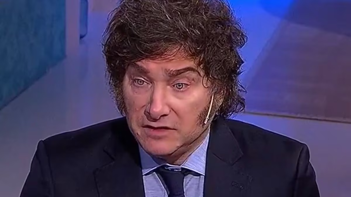 Lo quemaron a Milei por completo en las redes. Quizás esta no haya sido una gran idea, pero quién sabe. Lo quemaron a Milei por completo en las redes. Quizás esta no haya sido una gran idea, pero quién sabe.