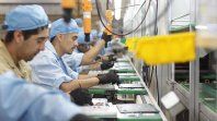 El empleo privado registró este febrero una leve suba respecto a enero. El empleo privado registró este febrero una leve suba respecto a enero.