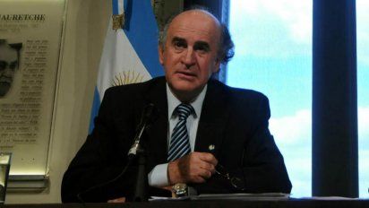 El Gobierno negó vínculos con el narcotráfico y acusó a ex funcionarios