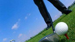 altText(Cristina quiere construir en el campo de golf militar)}