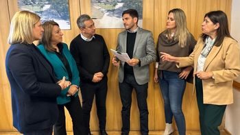 Carolina Losada, Maximiliano Pullaro y el resto. Carolina Losada, Maximiliano Pullaro y el resto.
