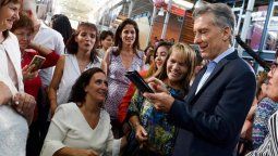 altText(Regalo de Macri a las mujeres: Reglamentó la paridad en listas electorales de 2017)}