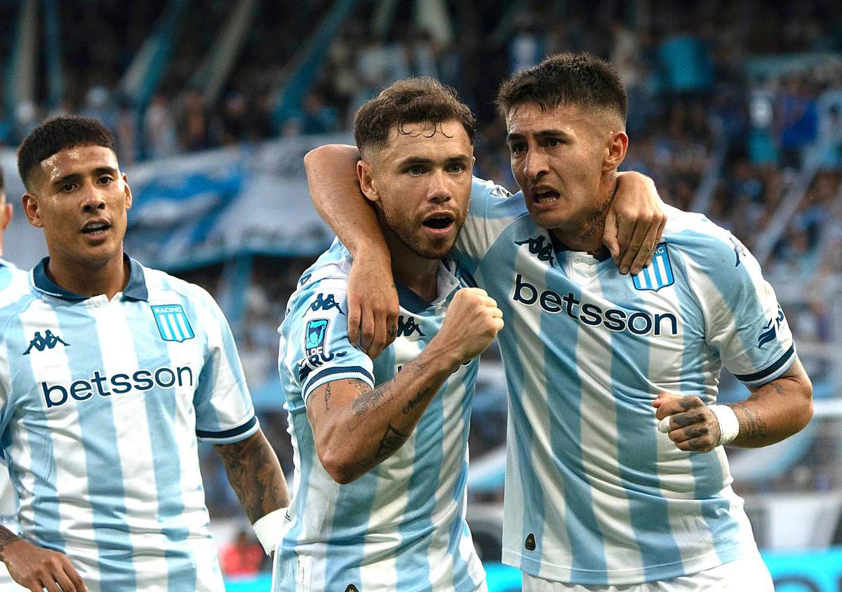 Racing Club tiene lista su nueva camiset