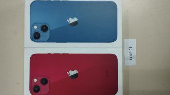 Muestra de los celulares que van a remate Muestra de los celulares que van a remate