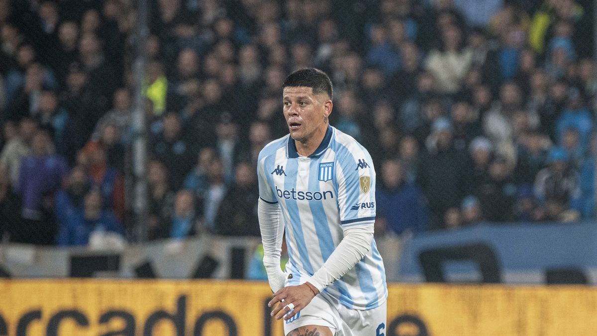 Marcos Rojo vio la roja directa en Racing vs. River