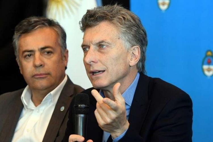 macri_corne.jpg