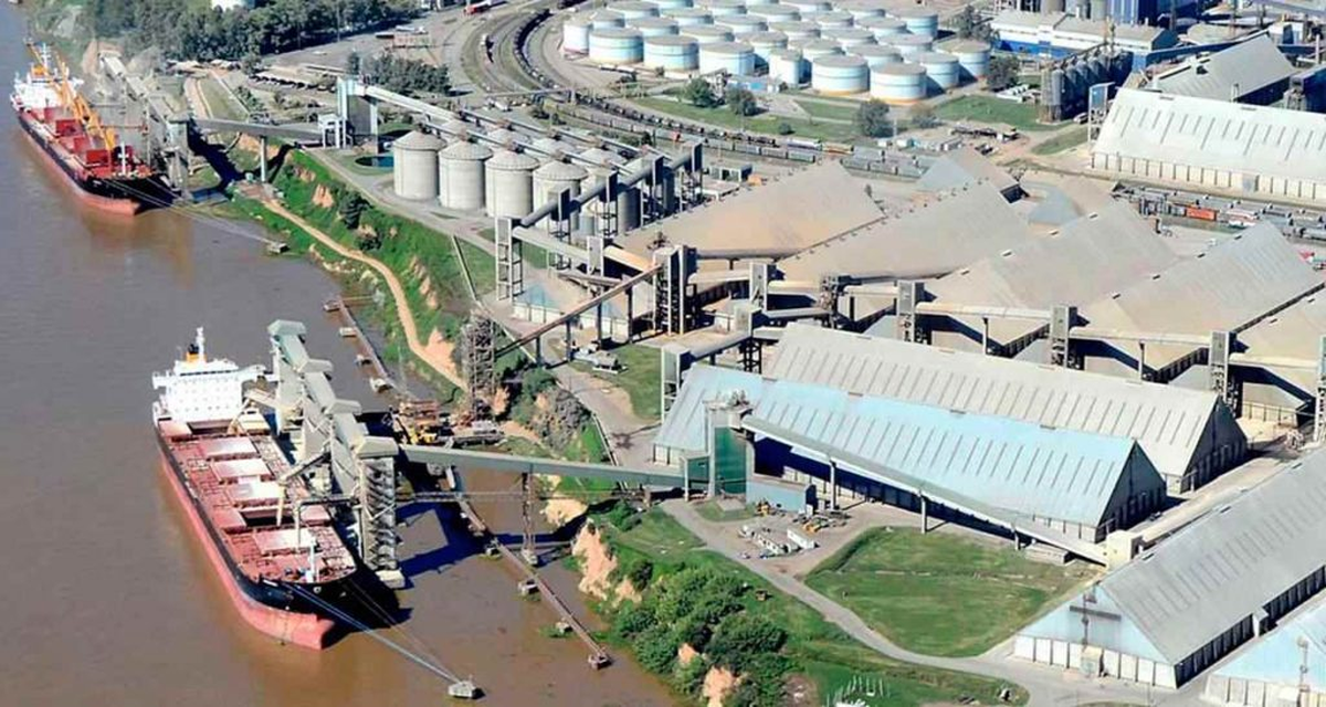 Planta y terminal de embarque de Vicentin en San Lorenzo Planta y terminal de embarque de Vicentin en San Lorenzo