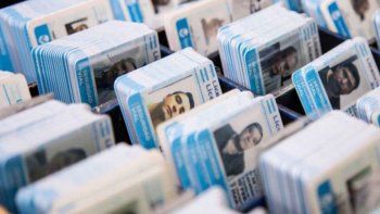 El Gobierno prepara el anuncio de las licencias de conducir sin vencimiento. El Gobierno prepara el anuncio de las licencias de conducir sin vencimiento.