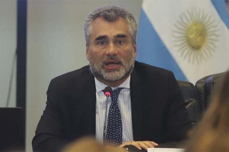 Vanoli estaba al frente del ANSES.