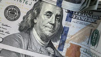 La euforia por Milei no quitó el apetito por el dólar