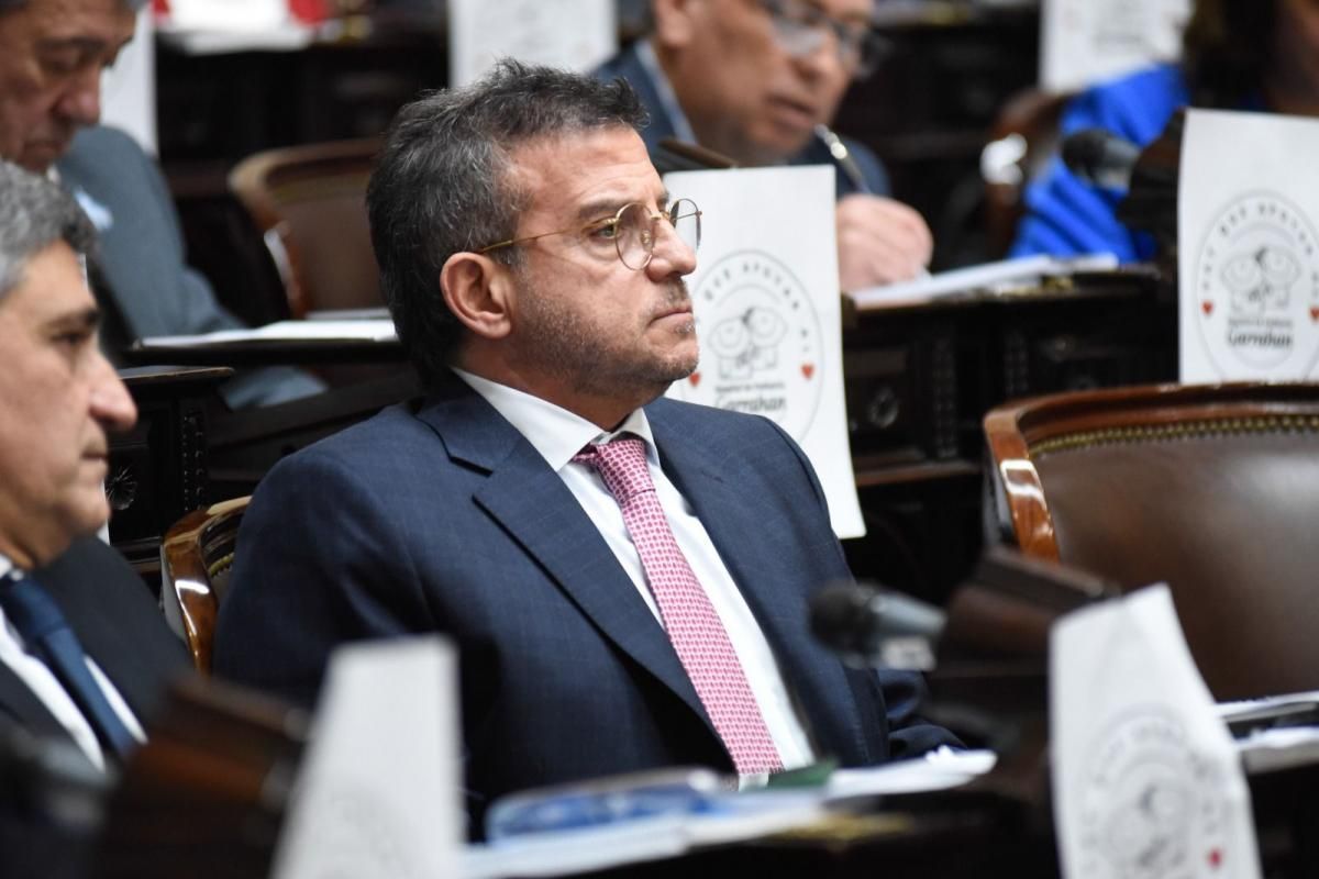 Carlos Cisneros, diputado por el PJ Tucumán. Carlos Cisneros, diputado por el PJ Tucumán.