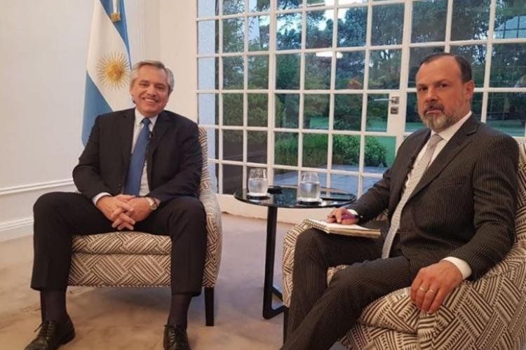 Alberto Fernández y una extensa entrevista por C5N.