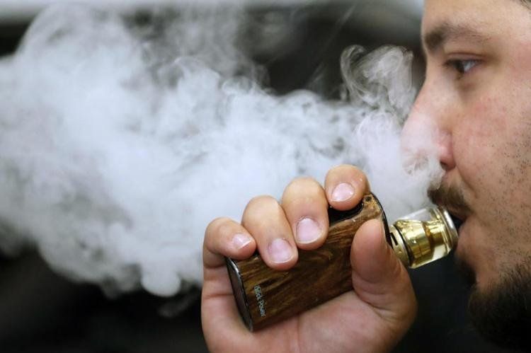 ANMAT finalizó la prohibición para alternativas de consumo de tabaco. ANMAT finalizó la prohibición para alternativas de consumo de tabaco.