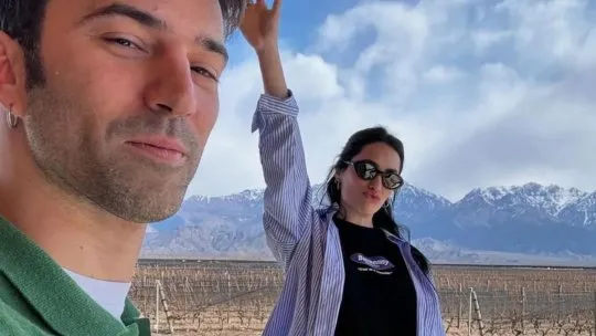 La paranoia explotó y Lali Espósito y Pedro Rosemblat la usaron a su favor. La paranoia explotó y Lali Espósito y Pedro Rosemblat la usaron a su favor.