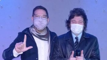 Los libertarios se lanzan a la carrera electoral. Los libertarios se lanzan a la carrera electoral.