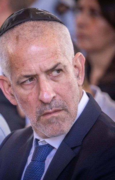 Increíble: En Israel, Benjamin Netanyahu se enfrenta a su FBI, el Shin Bet