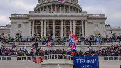 El delirio místico cristiano y la devoción profética a Trump