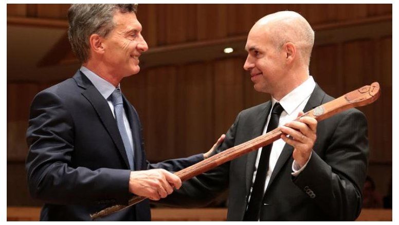 Muy preocupado por la foto de Larreta, Macri intenta liderar el pleito judicial por la coparticipación