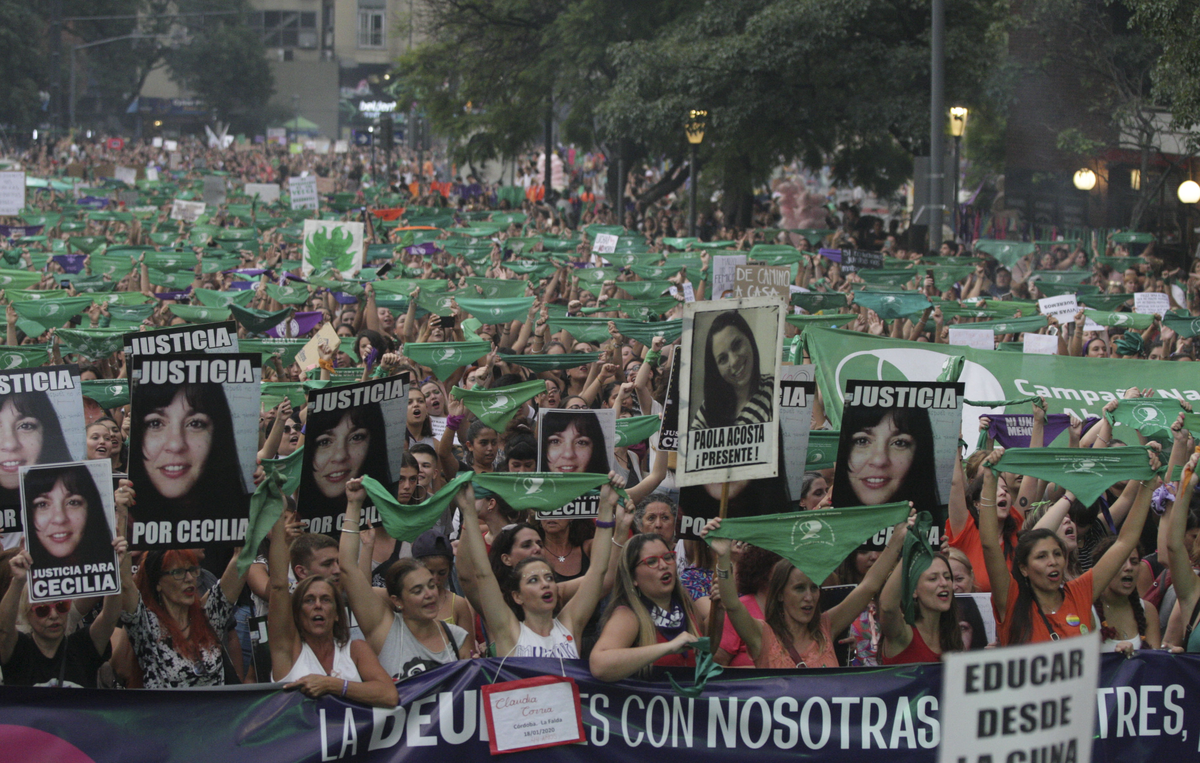 Las mujeres en la Argentina todav&iacute;a no se enteraron que hay ministerio pese al show ante la prensa.