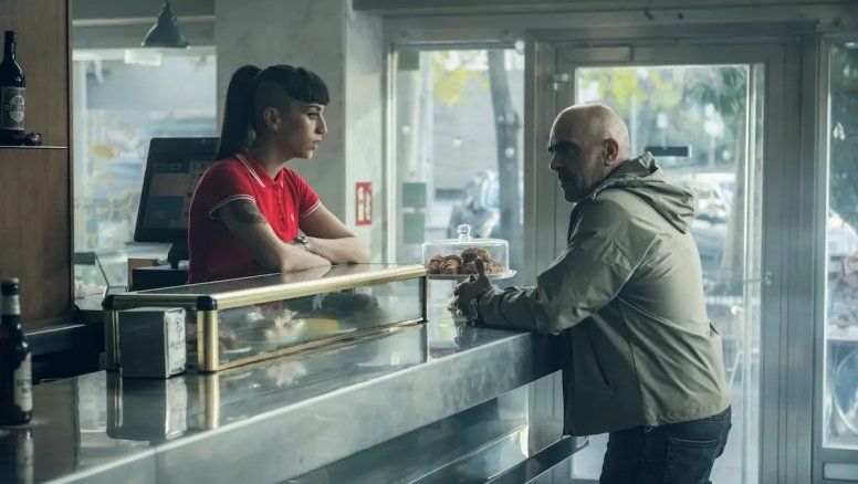 La miniserie de 8 capítulos que muchos miran en una sola noche