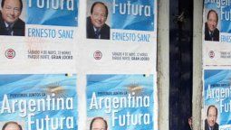 altText(Sanz prepara el #4M radical para reagrupar a la UCR)}