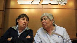 altText(Para Moyano los cacerolazos se suman a su reclamo)}