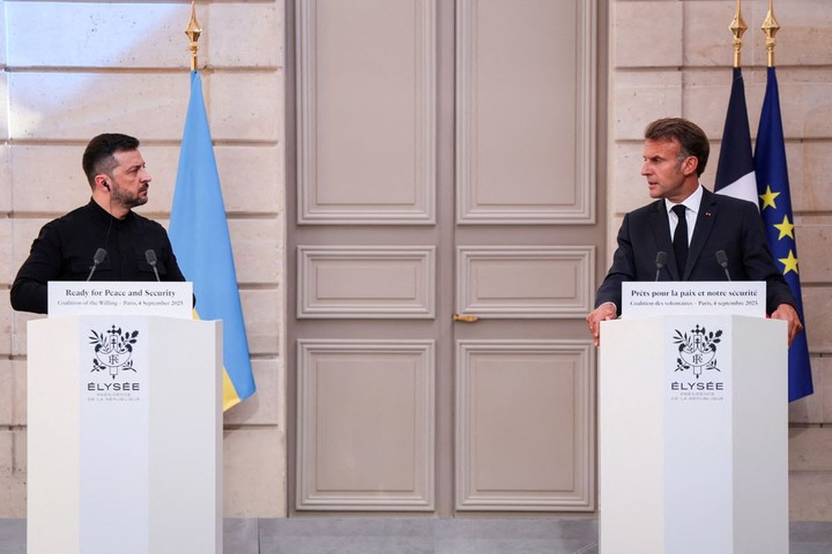 El Presidente ucraniano junto a Emmanuel Macron en el Palacio Eliseo El Presidente ucraniano junto a Emmanuel Macron en el Palacio Eliseo