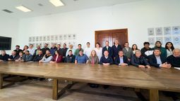 Chubut a pleno: Gobernador e intendentes para un Pacto Fiscal.