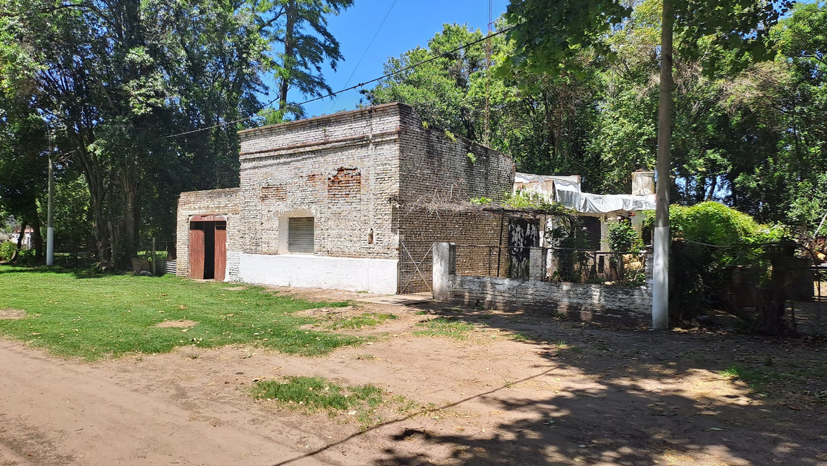 Un pueblito repleto de antiguas casas en medio del campo. Foto: Conociendo Pueblos. Un pueblito repleto de antiguas casas en medio del campo. Foto: Conociendo Pueblos.