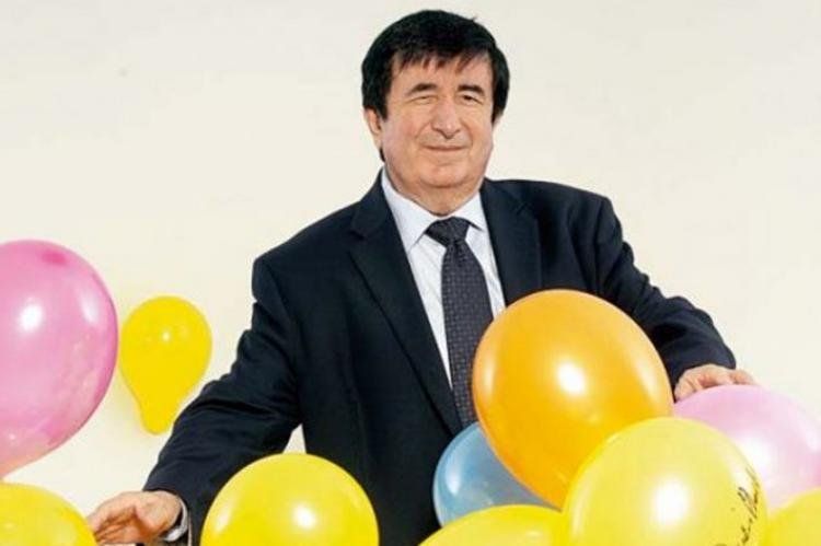 duran barba%20globos.jpg