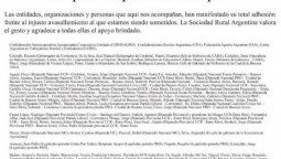 altText(Cobos, Macri y De la Sota, unidos en una solicitada en apoyo a la SRA)}